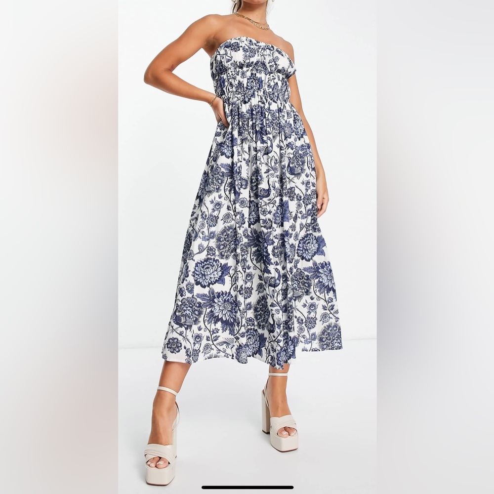 & Other Stories White Maxi Dress with Blue Floral Print Size 8 US